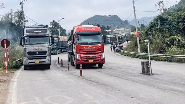 Các cửa khẩu Lạng Sơn hoạt động xuyên suốt dịp nghỉ lễ 2/9