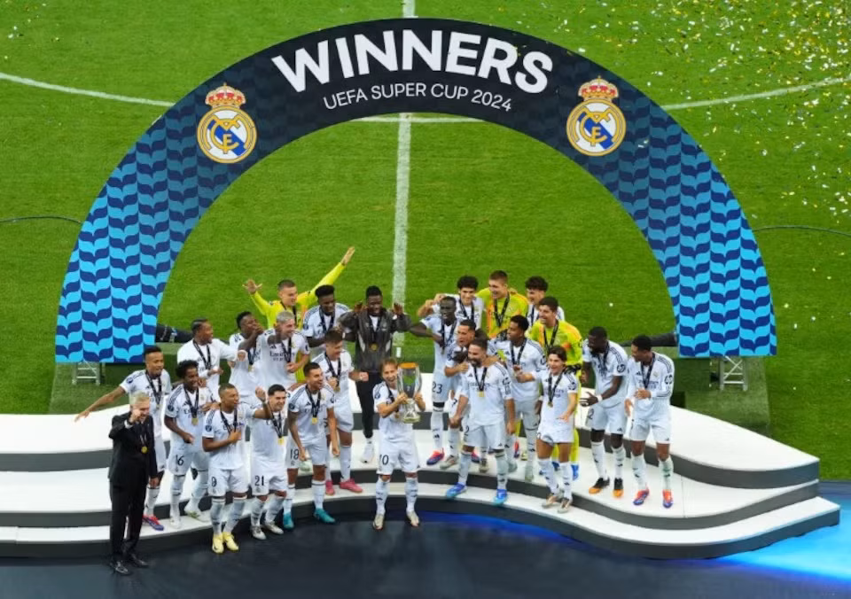 Kylian Mbappe có danh hiệu lớn đầu tiên cùng Real Madrid -0