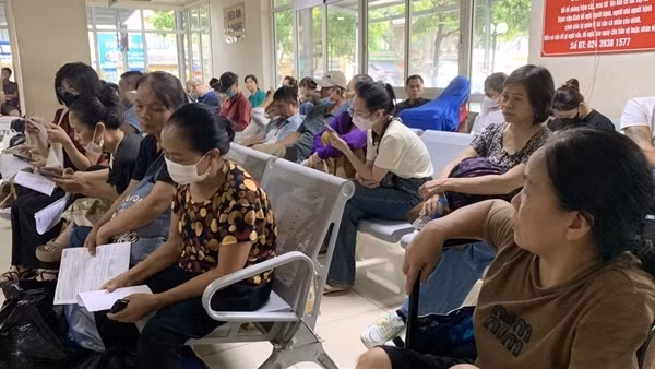 Bệnh án điện tử: Nhiều lợi ích, nhưng triển khai rất chậm