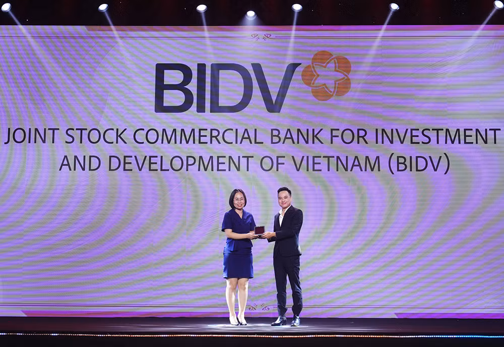 BIDV trở thành “Nơi làm việc tốt nhất châu Á” -0