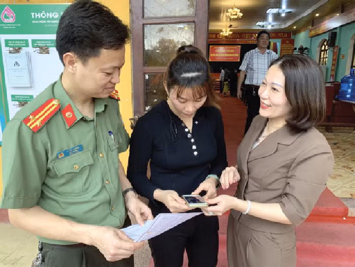 Trang 22 đb: Khẳng định vị thế và uy tín của Việt Nam trong tổ chức các hội nghị mang tầm quốc tế và khu vực -0