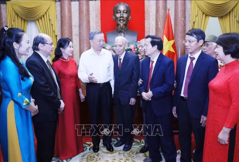 Tổng Bí thư, Chủ tịch nước Tô Lâm: Tiếp tục bảo tồn và phát huy giá trị Khu di tích Chủ tịch Hồ Chí Minh -0