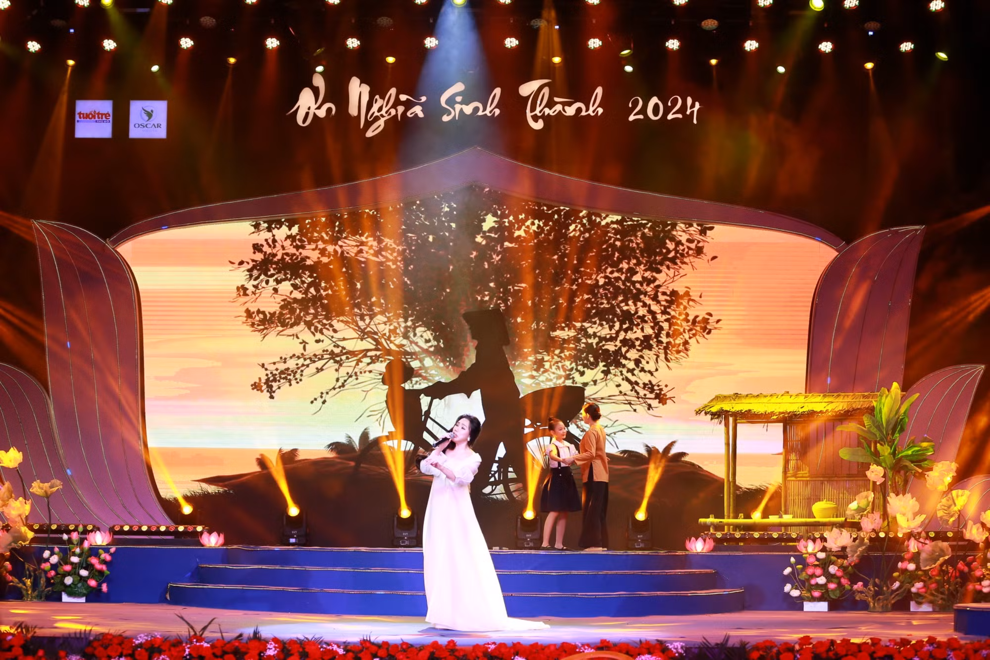 “Ơn nghĩa sinh thành 2024” – Lắng đọng, nhiều suy tư về chữ Hiếu trong đời sống hiện đại -0