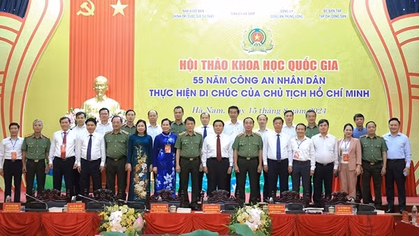 Lực lượng Công an vận dụng hiệu quả những bài học quý báu qua 55 năm thực hiện Di chúc của Chủ tịch Hồ Chí Minh