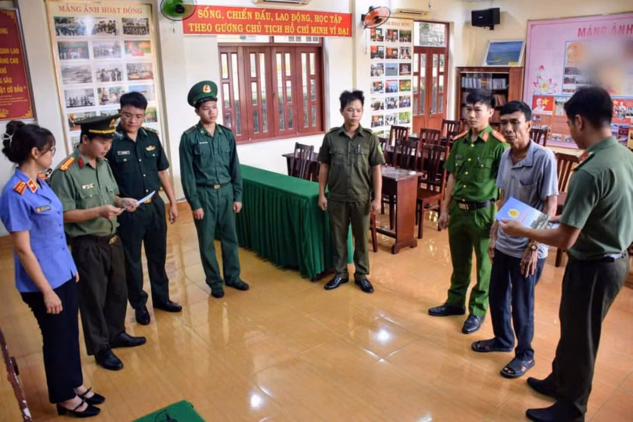 Bắt chủ tàu cá đưa người sang vùng biển nước ngoài đánh bắt thủy sản trái phép -0