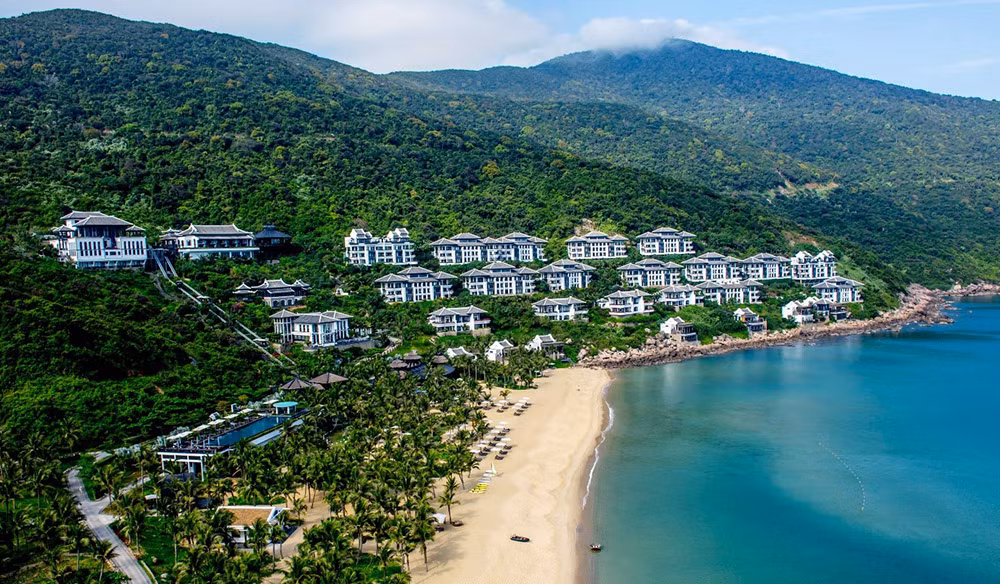 Khách sạn của Sun Group tại Đà Nẵng được vinh danh “Những điểm đến tốt nhất năm 2024” -0