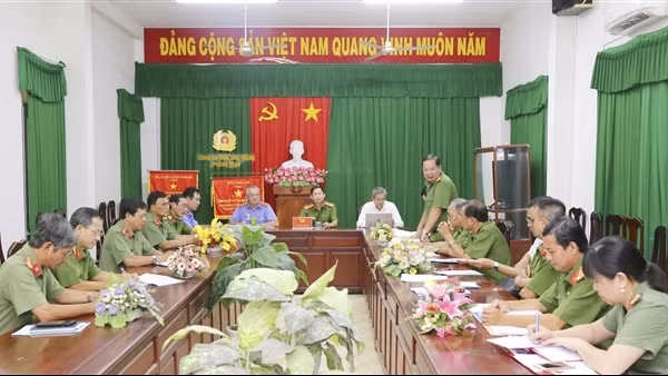 Sóc Trăng thống nhất đề nghị đặc xá cho 13 phạm nhân