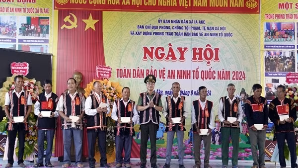 Phát huy vai trò nhân dân trong phong trào toàn dân bảo vệ an ninh Tổ quốc
