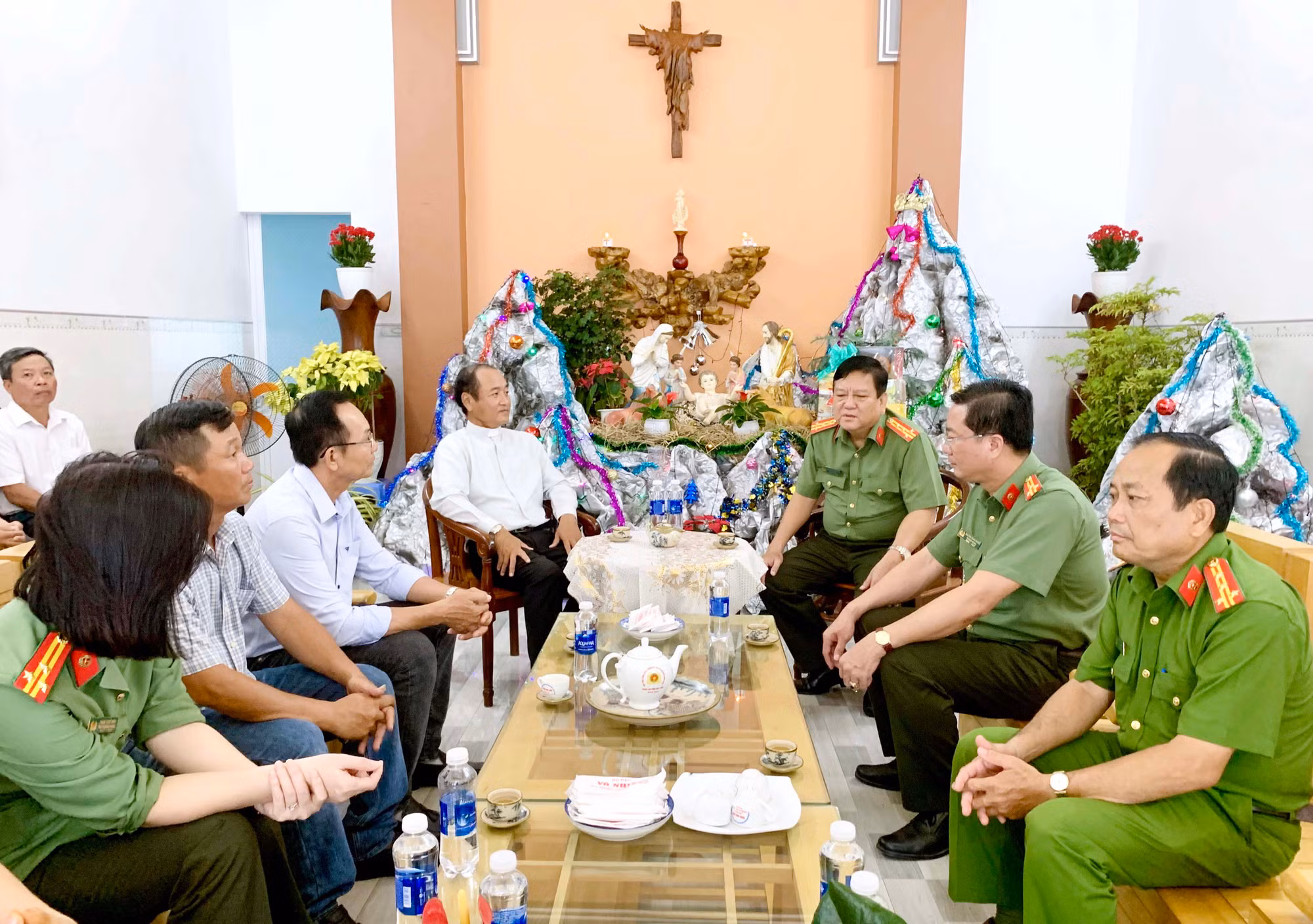 Viết tiếp bản hùng ca trong thời kỳ mới -0
