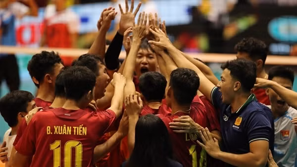 Sôi nổi Giải bóng chuyền Công an TP Hồ Chí Minh mở rộng