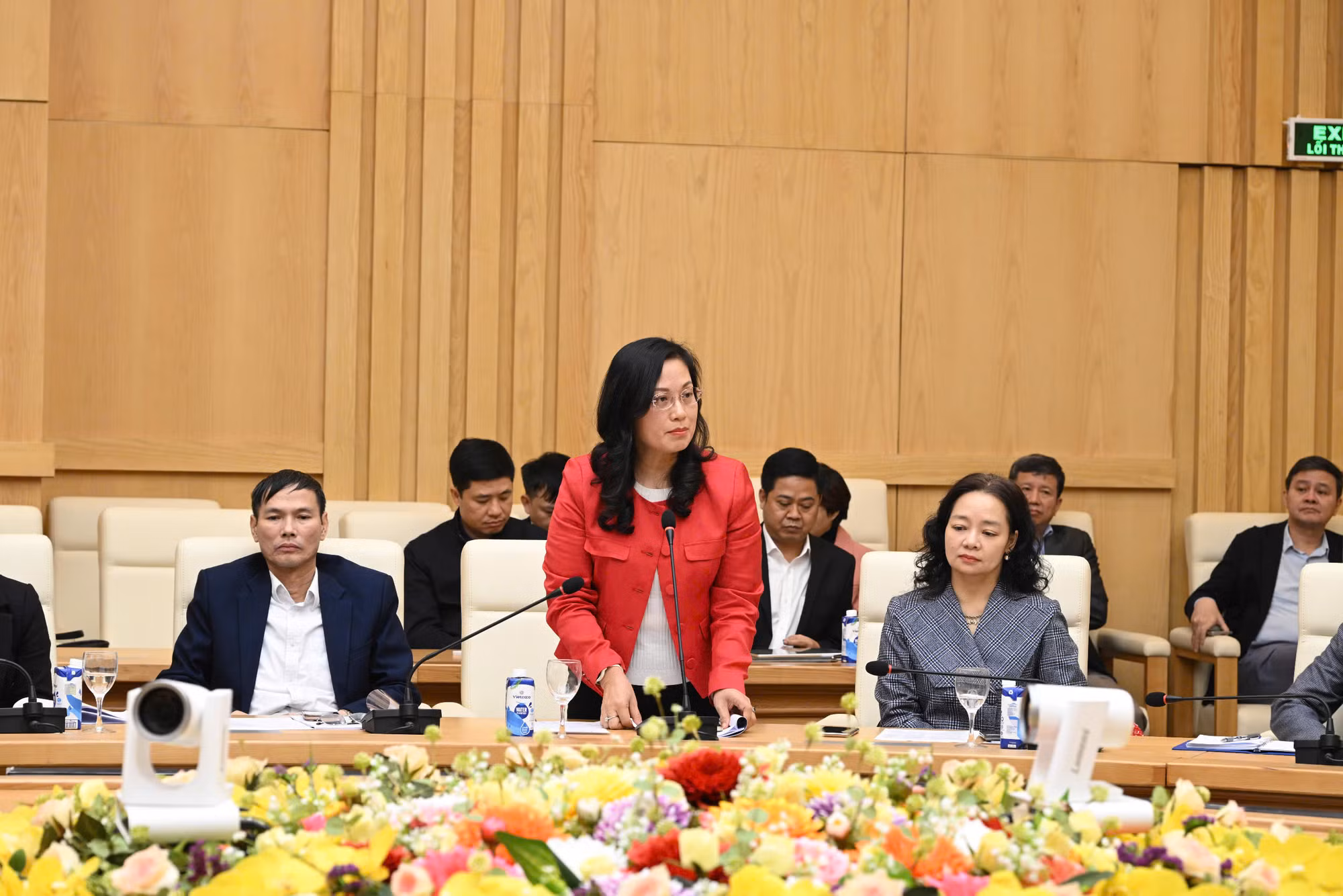 Nếu tái triển khai cả 2 dự án nhà máy điện hạt nhân sẽ cần tới 2.400 người -0