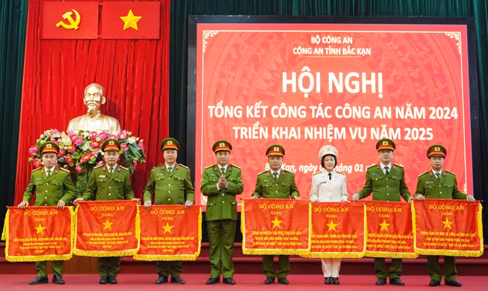 Công an tỉnh Bắc Kạn kéo giảm 24% tội phạm về trật tự xã hội -0