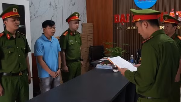 Triệt xóa đường dây tín dụng đen núp bóng công ty cầm đồ