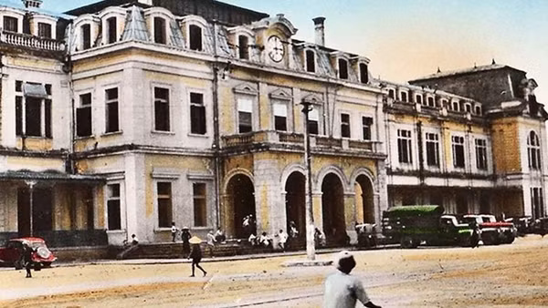 Ngày xuân nhớ tiếng còi tàu và những hồi ức phố ga