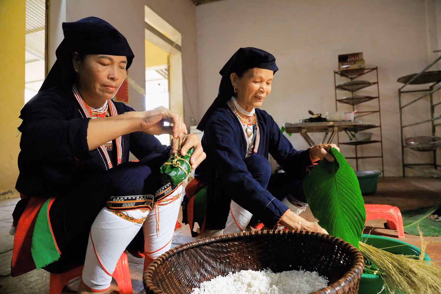 Ai về Sông Lô xem Tết Nhảy__ANTGTET_T34 -0