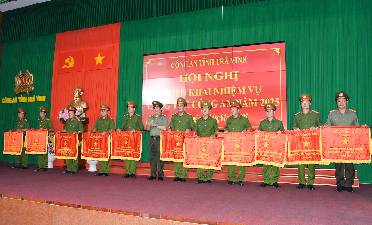 Trà Vinh: Giữ vững an ninh trật tự, góp phần phục vụ phát triển kinh tế -0
