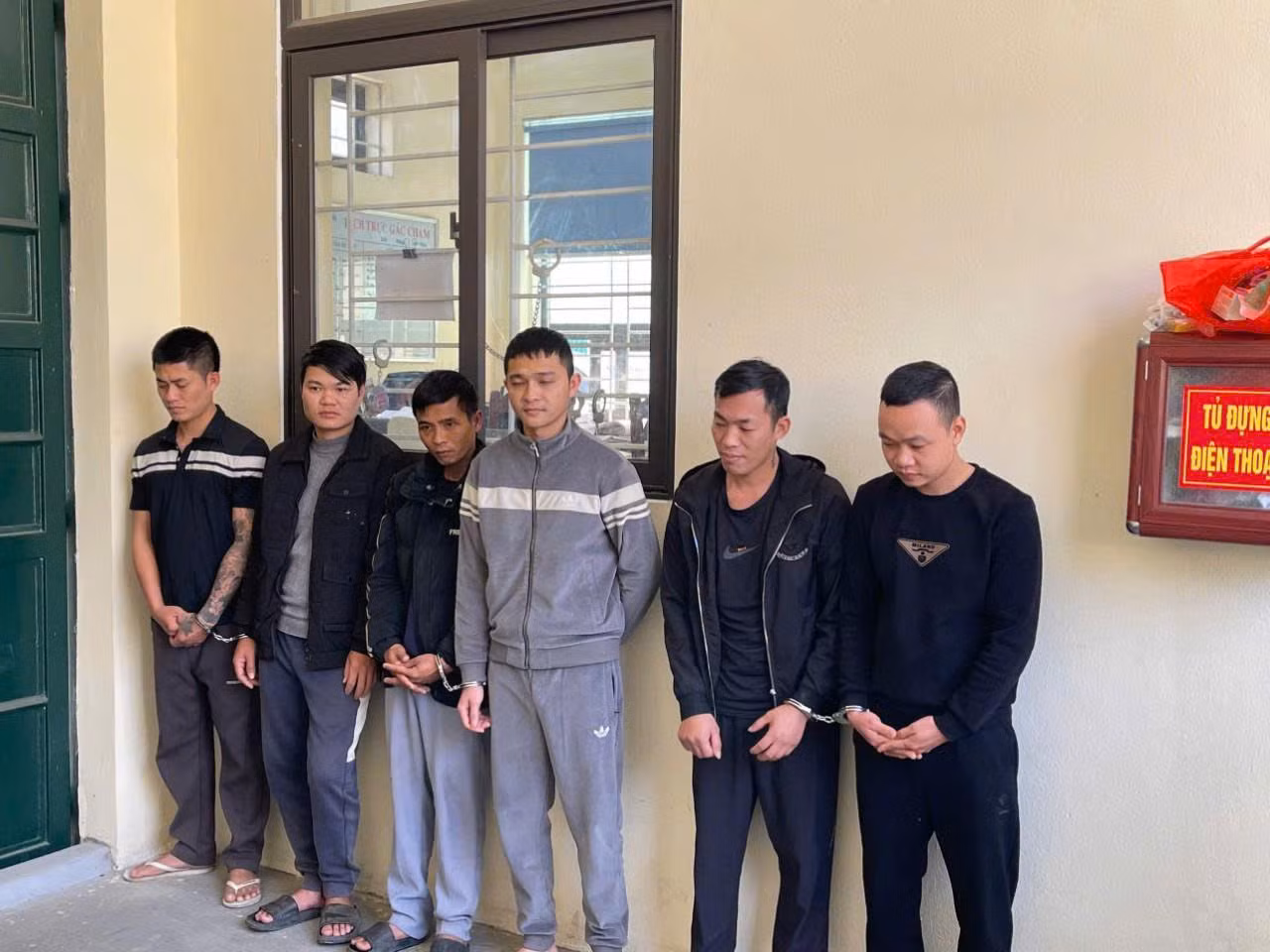 Bắt giữ 6 đối tượng gây ra hàng loạt vụ trộm chó -0