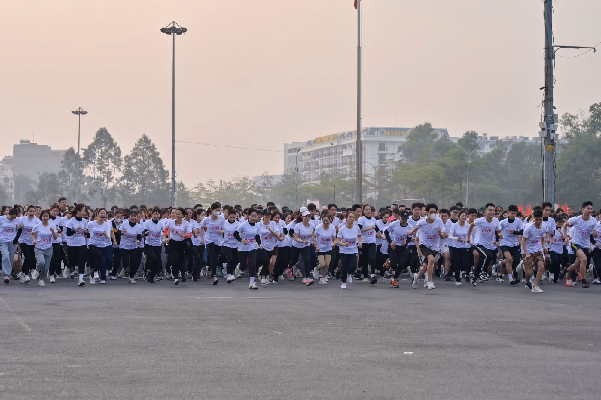 Tập đoàn Phượng Hoàng tổ chức chuỗi hoạt động thể thao - văn hóa chào Xuân 2025 -0