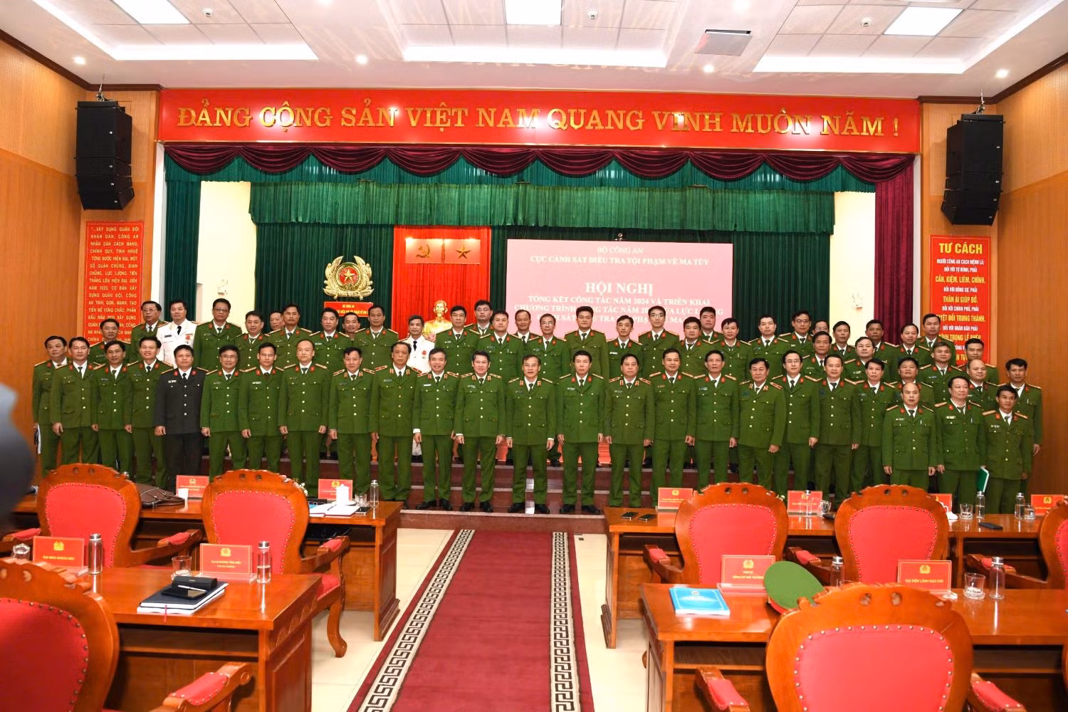 Lực lượng CSĐT tội phạm về ma túy phải thực sự là điểm tựa, niềm tin, chỗ dựa của người dân -0