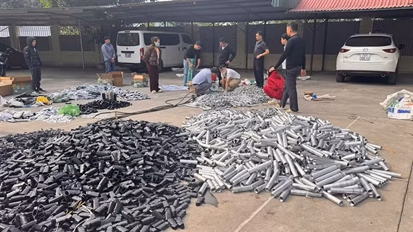 Công an tỉnh Bắc Giang&nbsp;thu giữ gần 4 tấn linh kiện súng