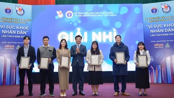 Trao Giải Báo chí toàn quốc "Vì sức khoẻ nhân dân" lần thứ II