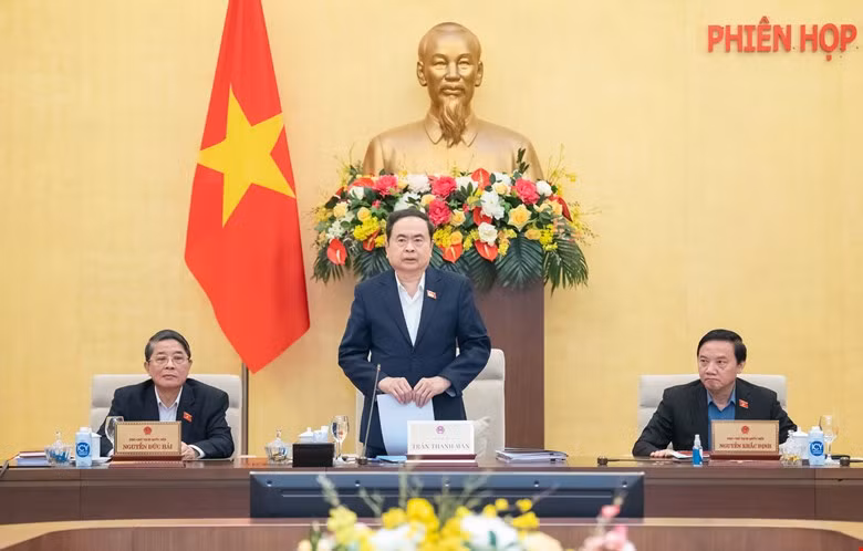 Dồn sức cho kỳ họp bất thường, thông qua các nghị quyết phục vụ việc sắp xếp tổ chức bộ máy -0