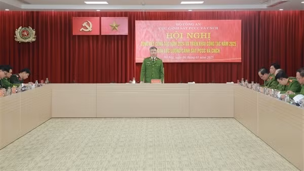 Cảnh sát PCCC và CNCH đổi mới tư duy hoạt động để phục vụ hiệu quả phát triển kinh tế - xã hội