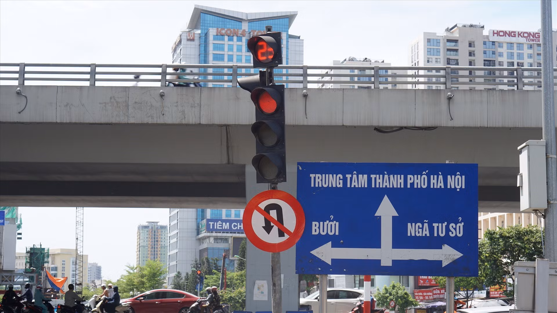 Hà Nội hoàn thành lắp đặt thêm 66 đèn tín hiệu giao thông -0
