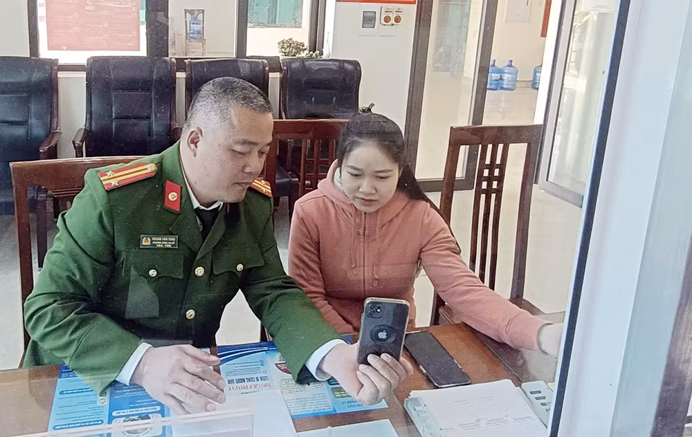 công an xã mai pha xác minh, hỗ trợ chị lô thị yến nhi hoàn trả số tiền cho công dân ở tỉnh bình thuận.jpg -0