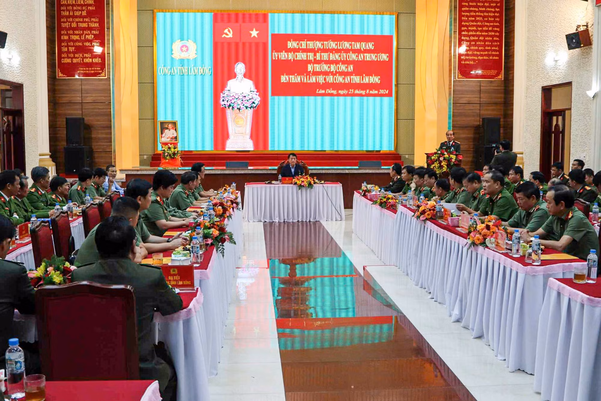 Bộ trưởng Lương Tam Quang làm việc với Công an tỉnh Lâm Đồng -0