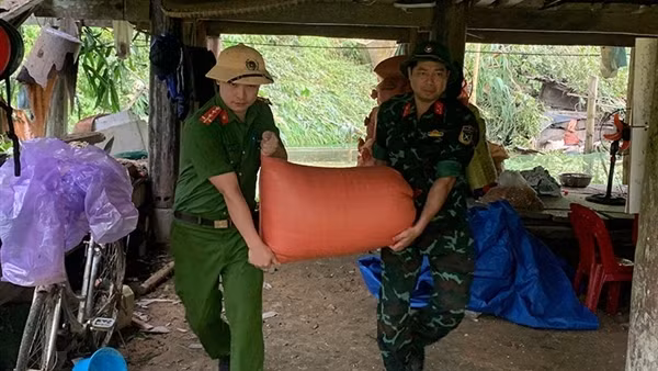 Kịp thời hỗ trợ người dân bị thiệt hại do thiên tai ở Nà Tông