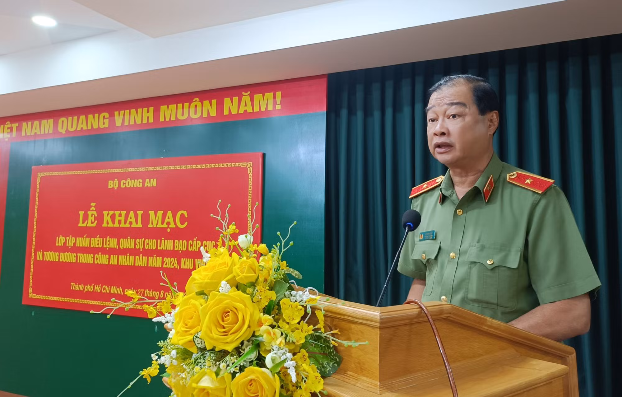 thieu1.jpg -0