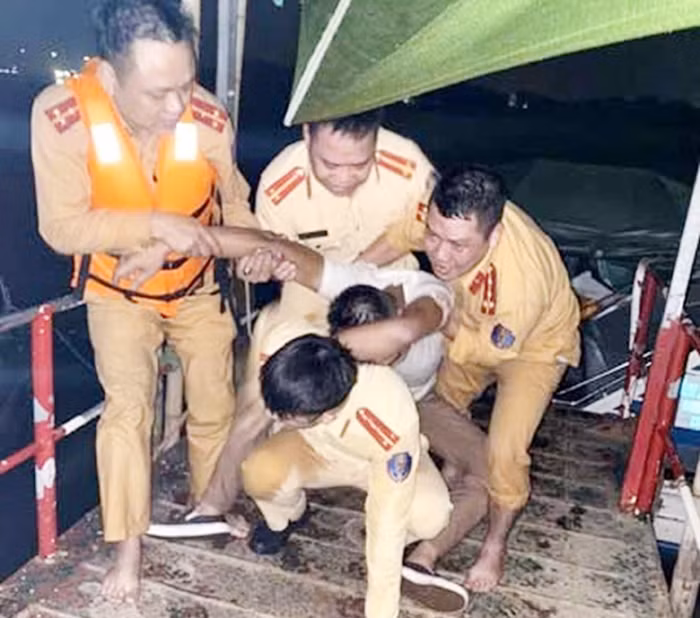 Lan tỏa hình ảnh người chiến sĩ Công an quả cảm, vì nhân dân phục vụ -0