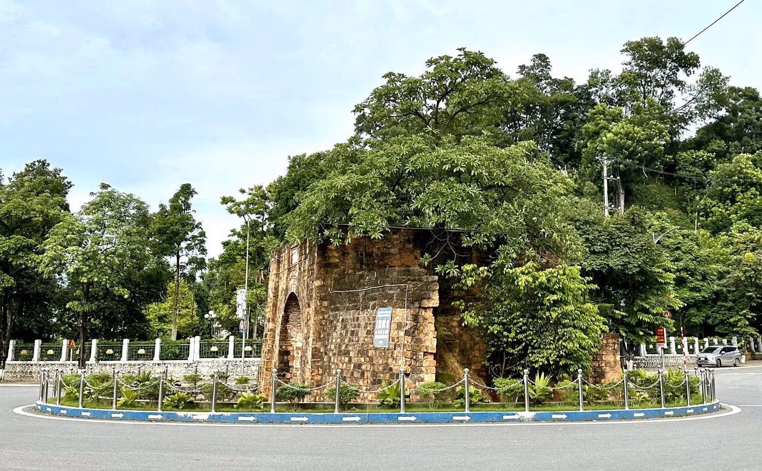 Chẳng lẽ không có chuyện 