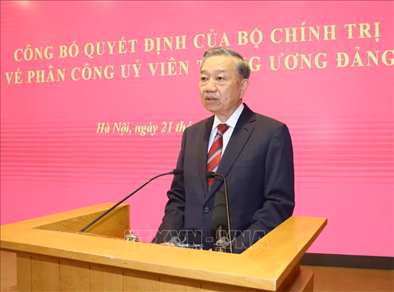 Bộ Chính trị phân công các Ủy viên Trung ương giữ chức Trưởng Ban Kinh tế Trung ương và Trưởng Ban Dân vận Trung ương -0