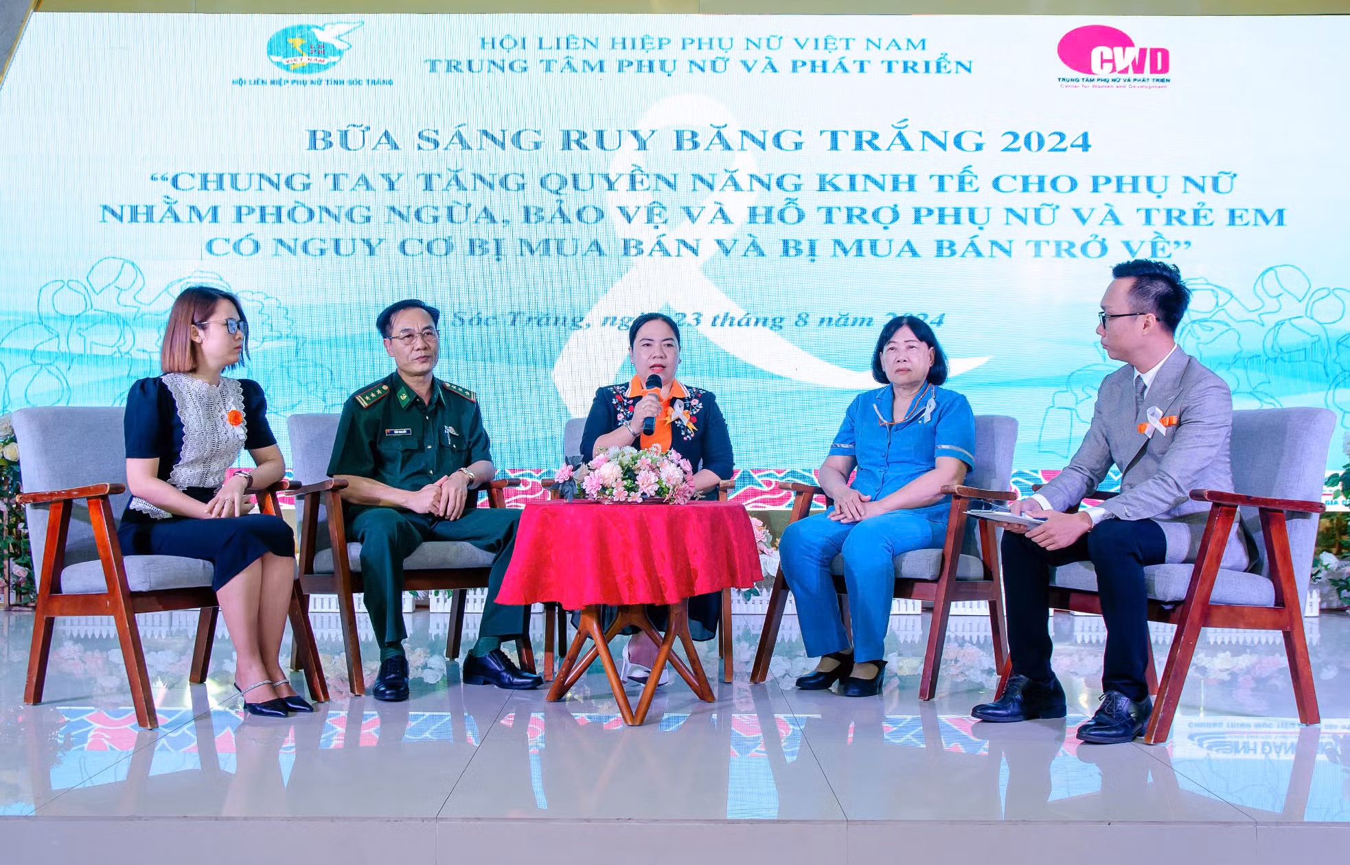 Chung tay tăng quyền năng kinh tế nhằm bảo vệ phụ nữ và trẻ em -0