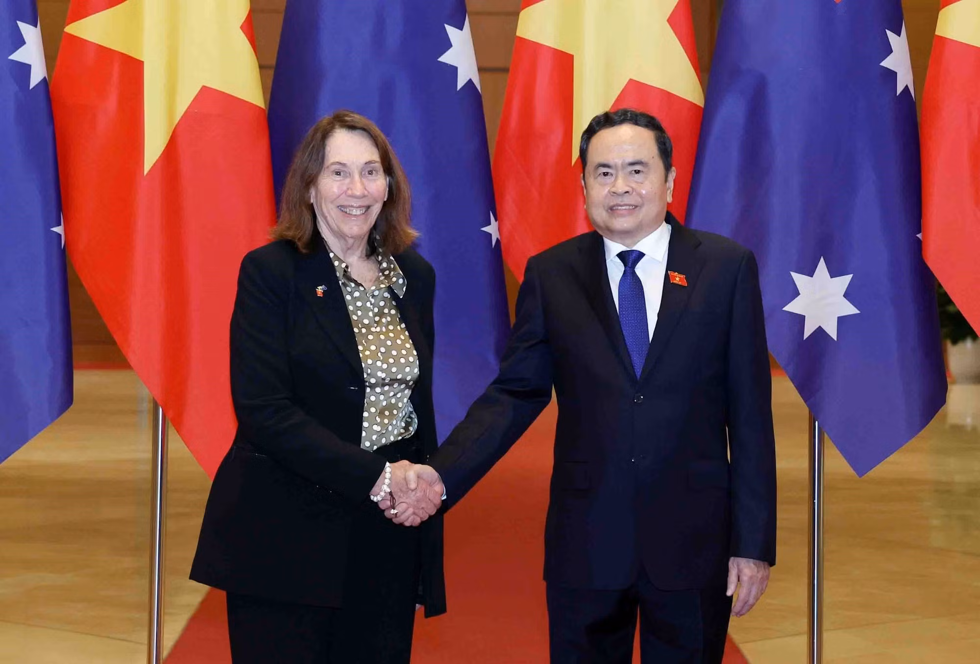 vna_potal_chu_tich_quoc_hoi_tran_thanh_man_don_hoi_dam_voi_chu_tich_thuong_vien_australia_sue_lines_7555894.jpg -0