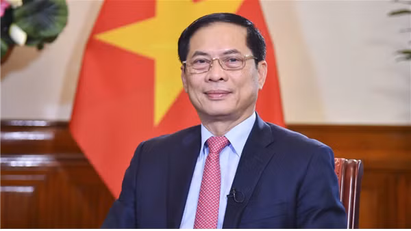 Ngoại giao Việt Nam phát huy truyền thống vẻ vang, góp phần thực hiện thắng lợi các mục tiêu chiến lược của đất nước
