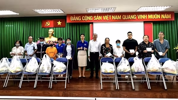 PVFCCo triển khai nhiều chương trình an sinh xã hội, tạo nét đẹp văn hóa “Sẻ chia”
