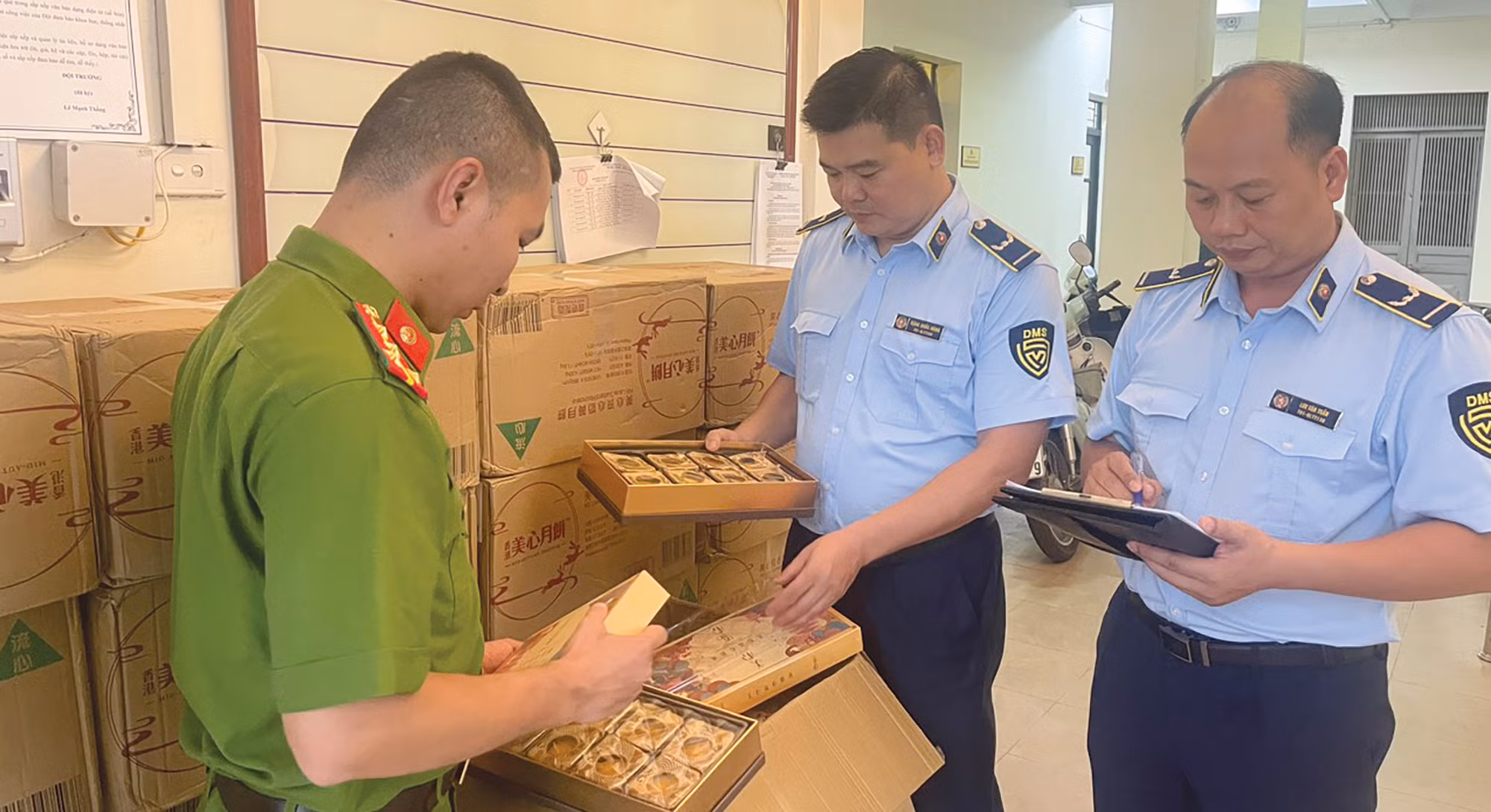 Siết chặt quản lý thị trường bánh trung thu -0