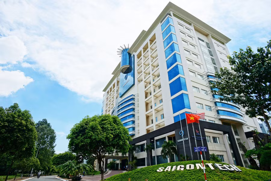 Khu đất mà Trường Cao đẳng Đại Việt Sài Gòn trúng đấu giá với giá gần 200 tỷ đồng nhưng chưa thể nhận tài sản của mình.
