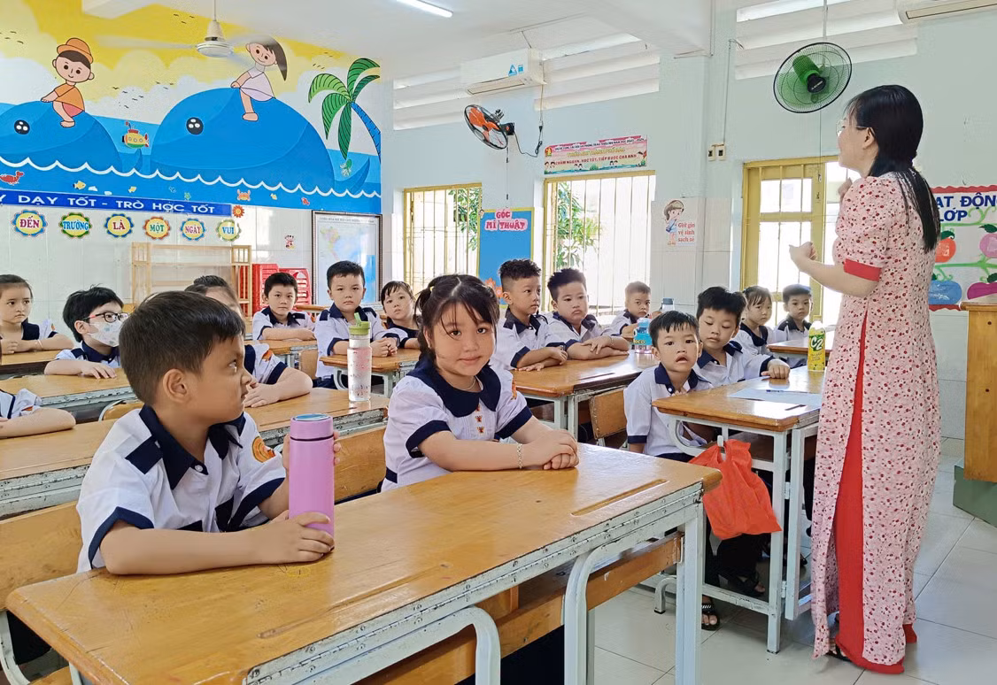 Mỗi năm TP Hồ Chí Minh tăng thêm học khoảng 25.000 học sinh không có hộ khẩu -0