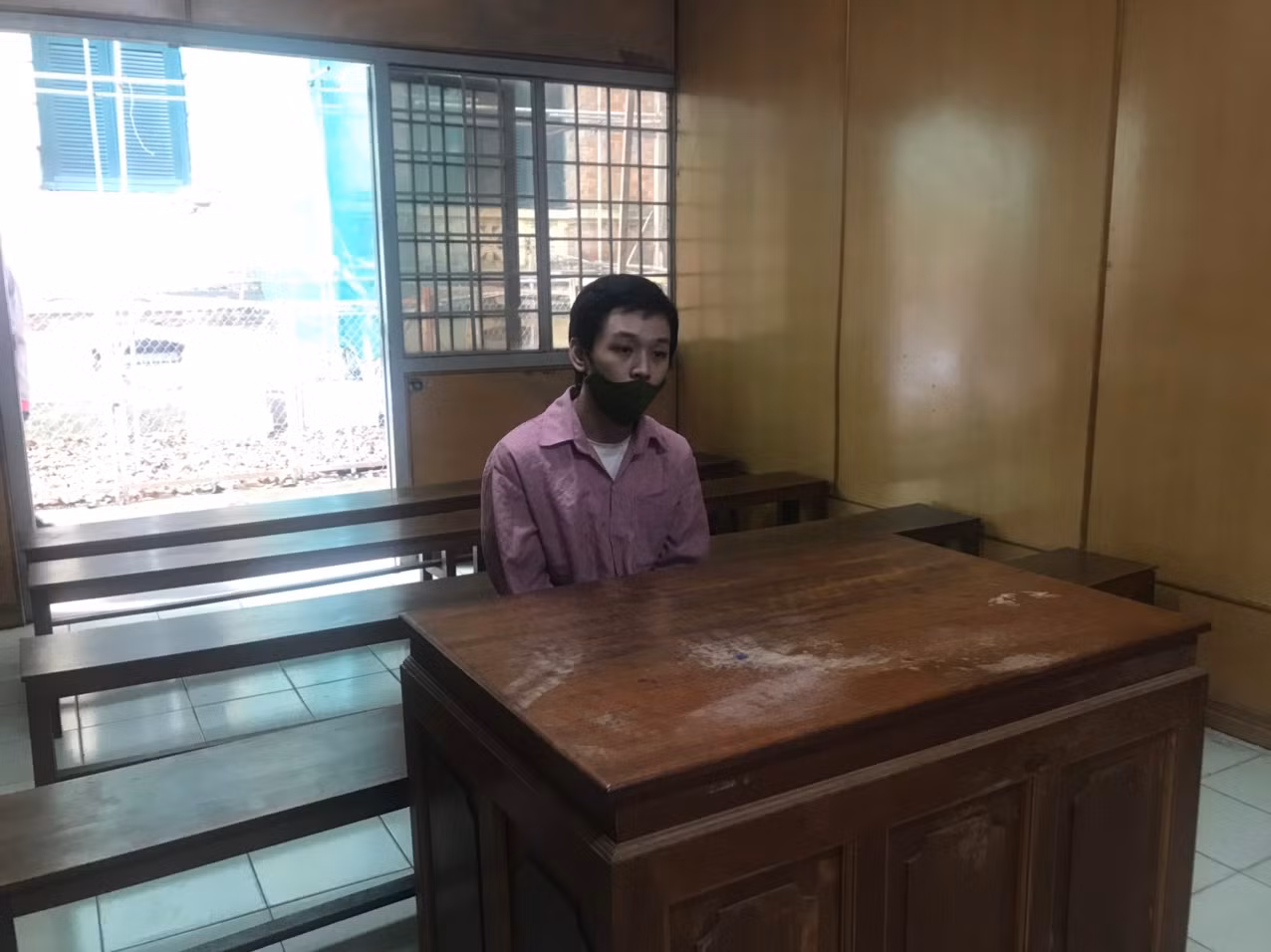 Thanh niên sinh năm 2000 lãnh 18 năm tù về tội “cướp giật tài sản” -0