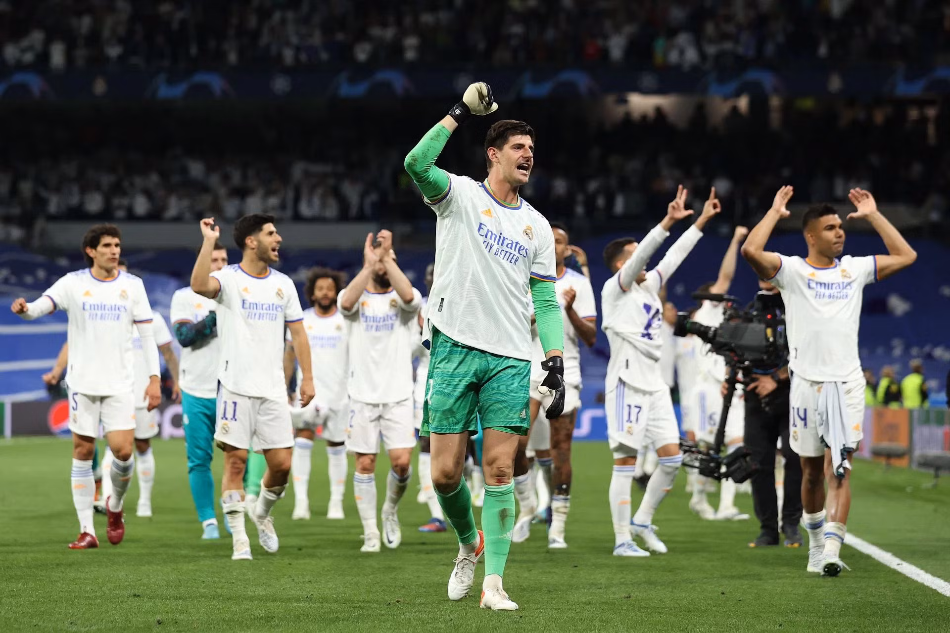 Real Madrid vào chung kết Champions League: Ngọt và Đắng