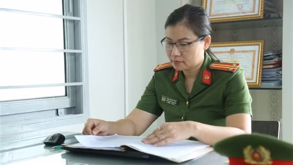 Nữ trưởng Công an phường 8 năm liền đạt danh hiệu Chiến sĩ thi đua