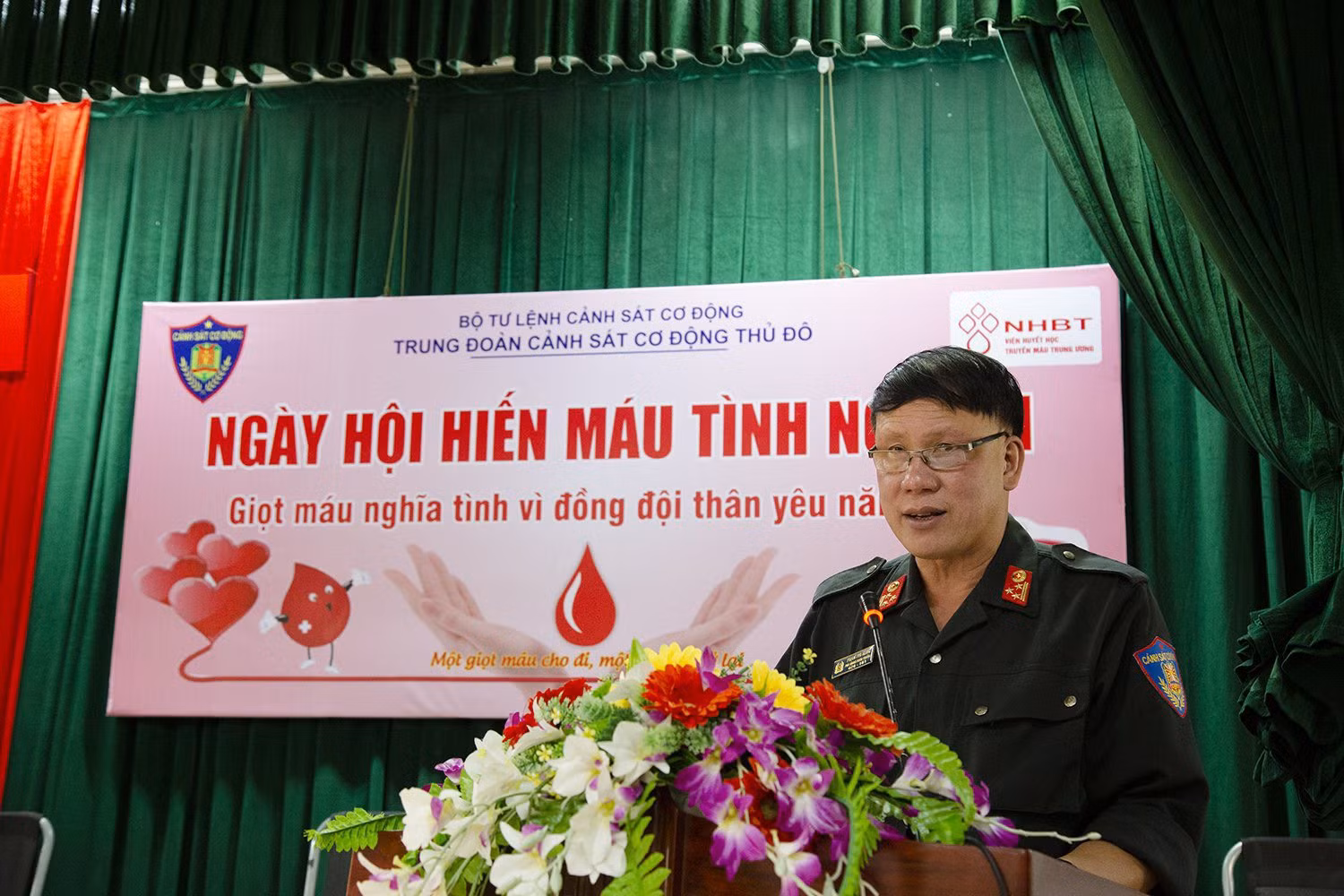 200 CBCS Trung đoàn Cảnh sát cơ động Thủ đô hiến máu tình nguyện -0