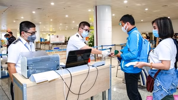 Phó Thủ tướng kiểm tra công tác chuẩn bị SEA Games 31 tại Bắc Giang ảnh 4
