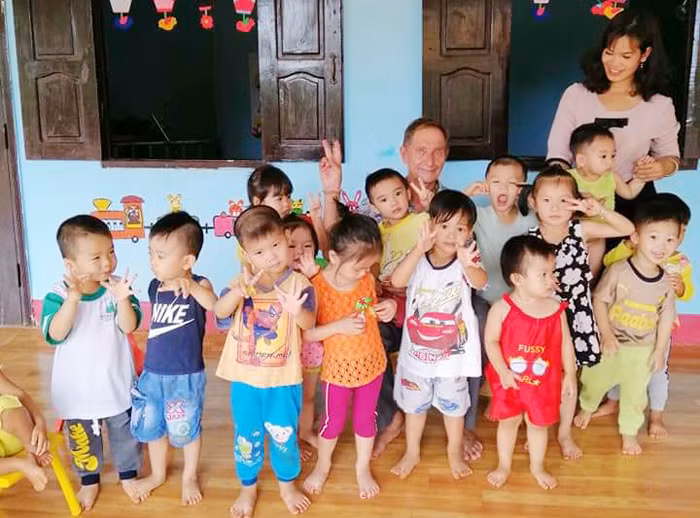 Cô giáo M’nông đưa ngoại ngữ đến với đại ngàn -0