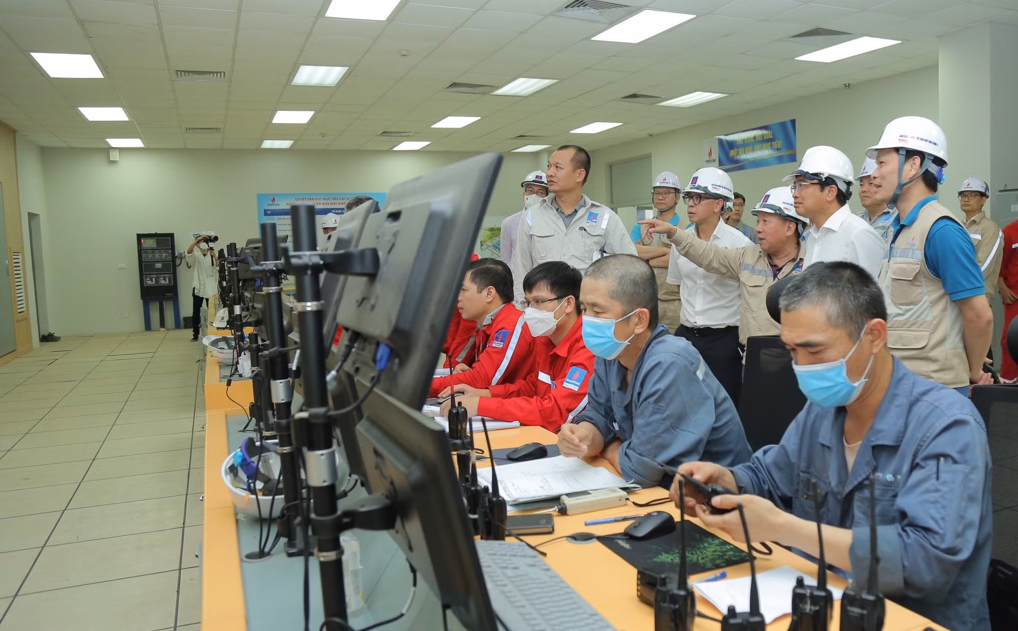 Petrovietnam tận dụng nguồn lực, thúc đẩy đầu tư cho mục tiêu phát triển bền vững lâu dài -0