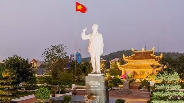 Khu lưu niệm Bác Hồ trên đảo Cô Tô đón bằng xếp hạng Di tích quốc gia đặc biệt